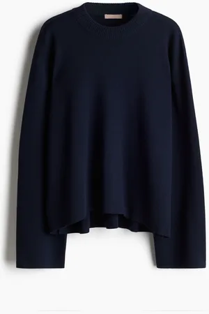 H&M Kaarevahelmainen oversize-neulepusero