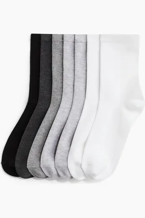 H&M 7 paria sukkia