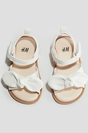 H&M Applikoidut sandaalit