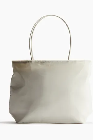 H&M Jumppakassi