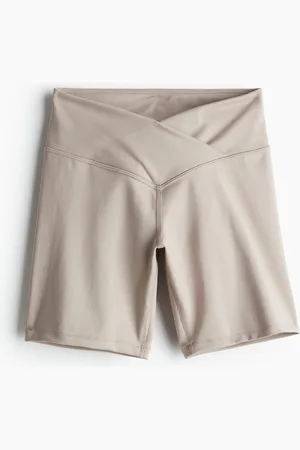 H&M Treenipyöräilyshortsit DryMove™