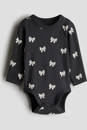 H&M Pitkähihainen body