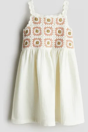 H&M Virkatun näköinen puuvillamekko