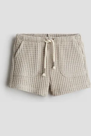 H&M Vohvelitrikoiset shortsit