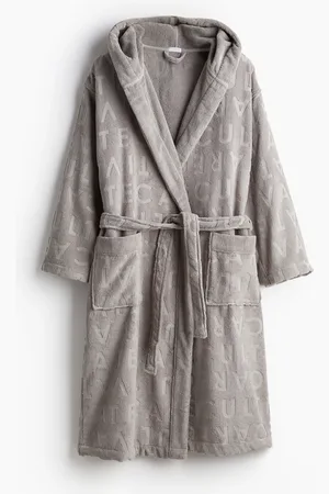 H&M Froteinen aamutakki