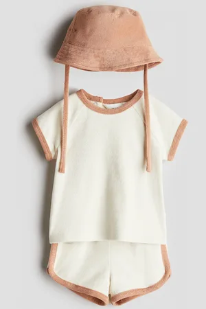 H&M Kolmiosainen froteesetti