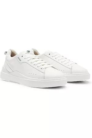 HUGO BOSS Miehet Tennarit - Leather trainers with branded quarter