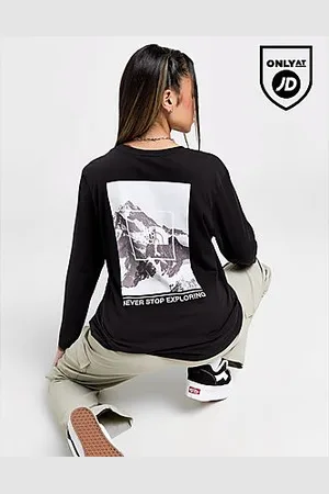 The North Face Outline Mountain Long-Sleeved T-Shirt