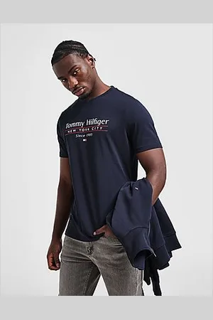 Tommy Hilfiger Stacked T-Shirt - Mens