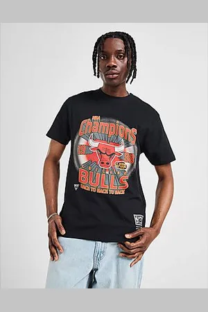 Mitchell & Ness NBA Chicago Bulls Champions T-Shirt - Mens