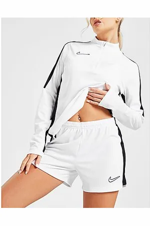 Nike Shortsit Naiset