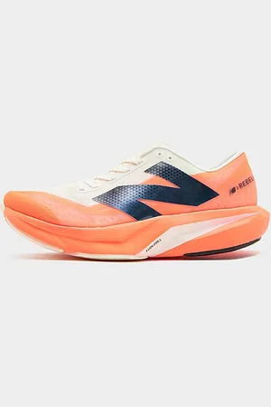New Balance FuelCell Rebel V4 - Mens