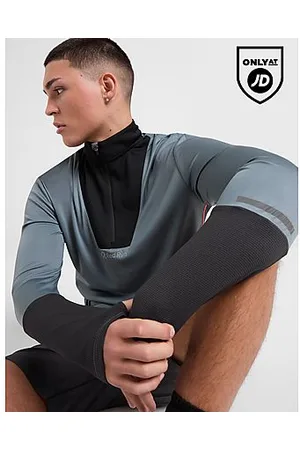 Red Run Activewear Tech 1/4 Zip Top - Mens
