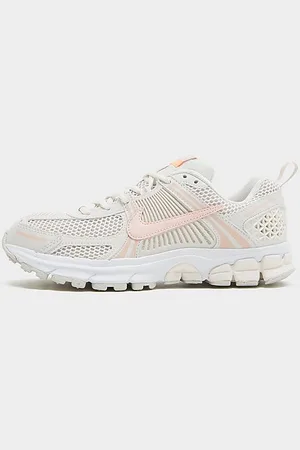 Nike Zoom Vomero 5 Juniorit - Mens