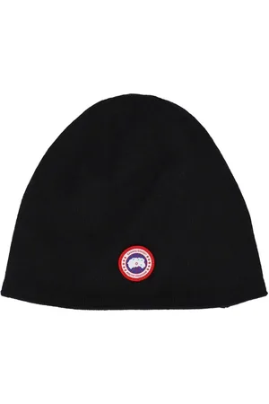 Canada Goose Iron Grey Training Women's Beanie – Savonches