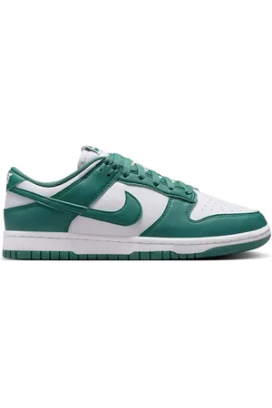 Nike Dunk Low Sneakers