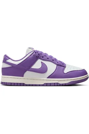 Nike Dunk Low Sneakers