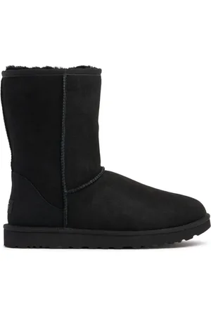 UGG 10mm Classic Short Ii Shearling Boots