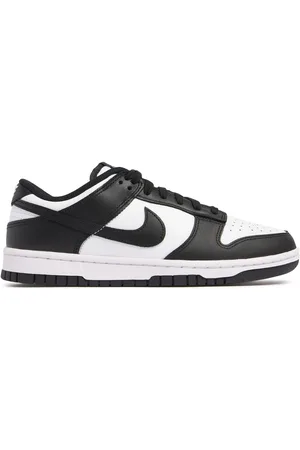 Nike Dunk Low Sneakers