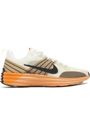Nike Lunar Roam Sneakers