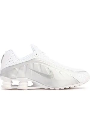 Nike Shox R4 Sneakers