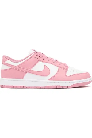 Nike Dunk Low Sneakers