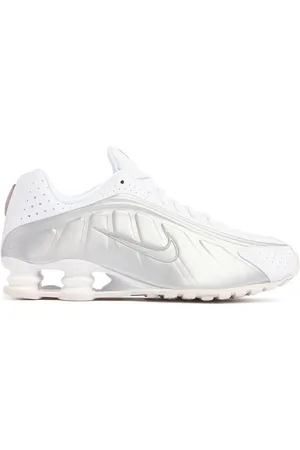 Nike Shox R4 Sneakers