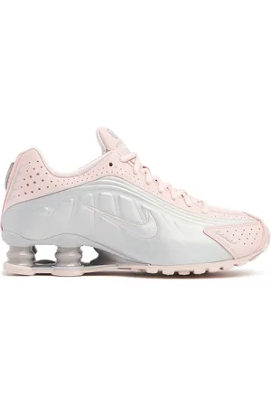 Nike Shox R4 Sneakers