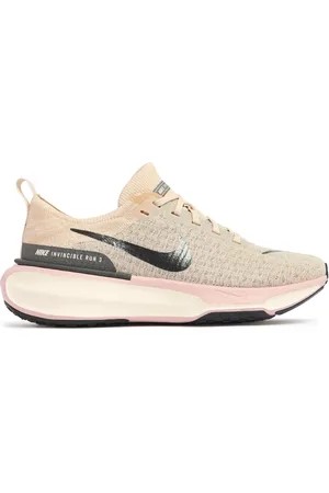 Nike Invincible 3 Premium Sneakers
