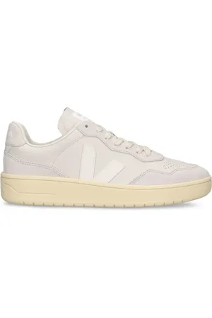 Veja V-90 Sneakers
