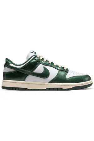Nike Dunk Low Sneakers