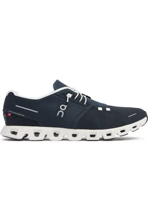 On Running Cloud 5 Sneakers