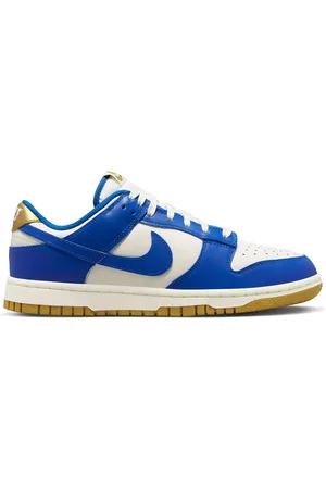 Nike Dunk Low Sneakers