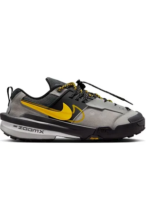 Nike Sacai Zegamadome Sp Sneakers