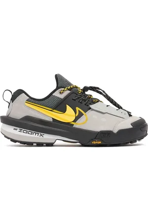 Nike Sacai Zegamadome Sp Sneakers