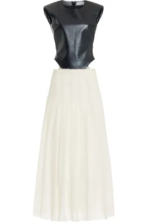 GABRIELA HEARST Gabriela Hearst