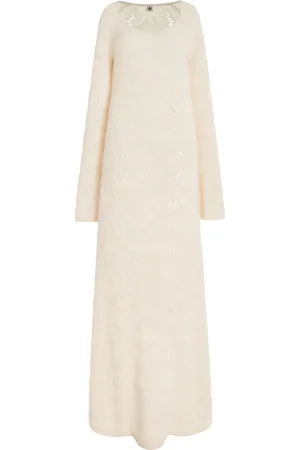 THE GARMENT THE GARMENT