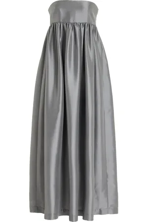 THE GARMENT THE GARMENT