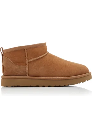 UGG UGG