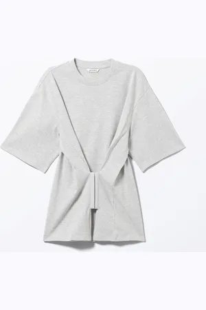 Monki Short-Sleeved Cinched Top