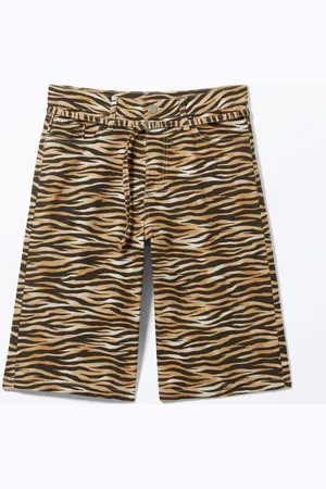 Monki Low Rise Cargo Cotton Twill Jorts