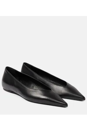 Totême The Asymmetric leather ballet flats
