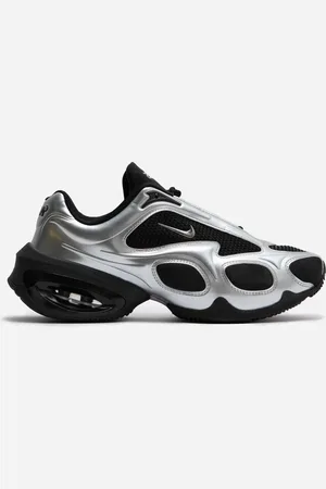 Nike | Air Max Muse Sneakers 40 - BLACK/METALLIC