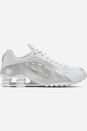 Nike Shox R4 Sneakers | NAKED Copenhagen 40,5 - White/Metallic