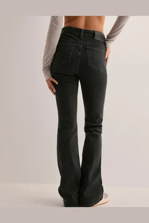 Calvin Klein - Skinny Bootcut