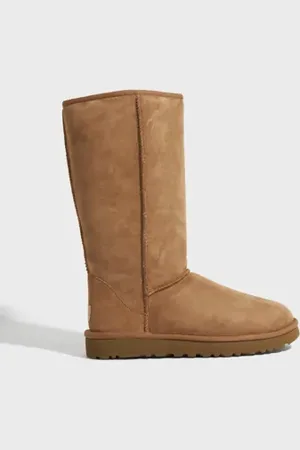 UGG - W Classic Tall II