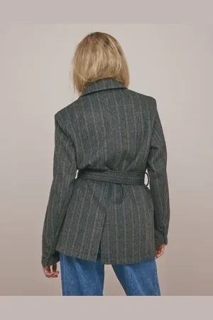 Nelly - Belted Warm Blazer