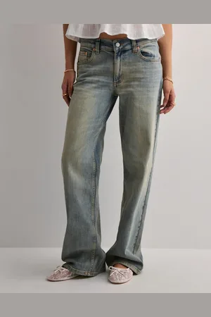 Nelly - Low Waist Loose Jeans