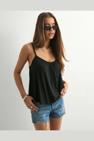 Nelly - Flowy Strap Top