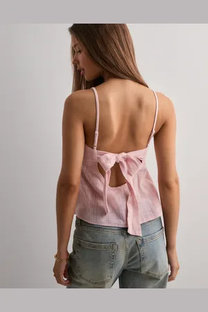 Nelly - Flowy Bow Top